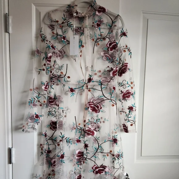 Endless Rose Floral Dress - Picture 3 of 7